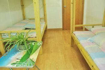 Guangzhou Pinyan Youth Hostel Tangxia (Dongguan) Exterior photo